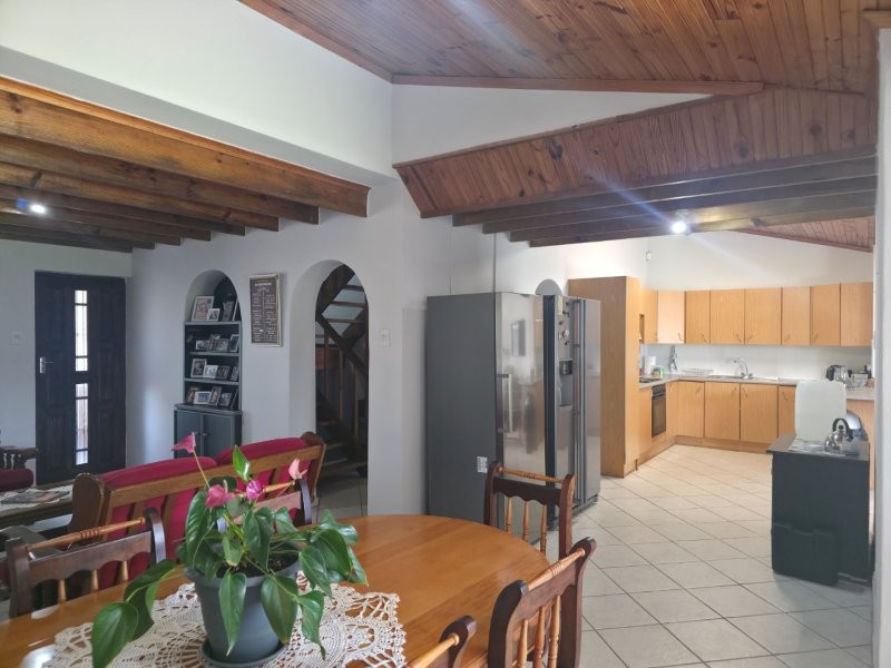 3 Bedroom Property for Sale in Wavecrest Eastern Cape